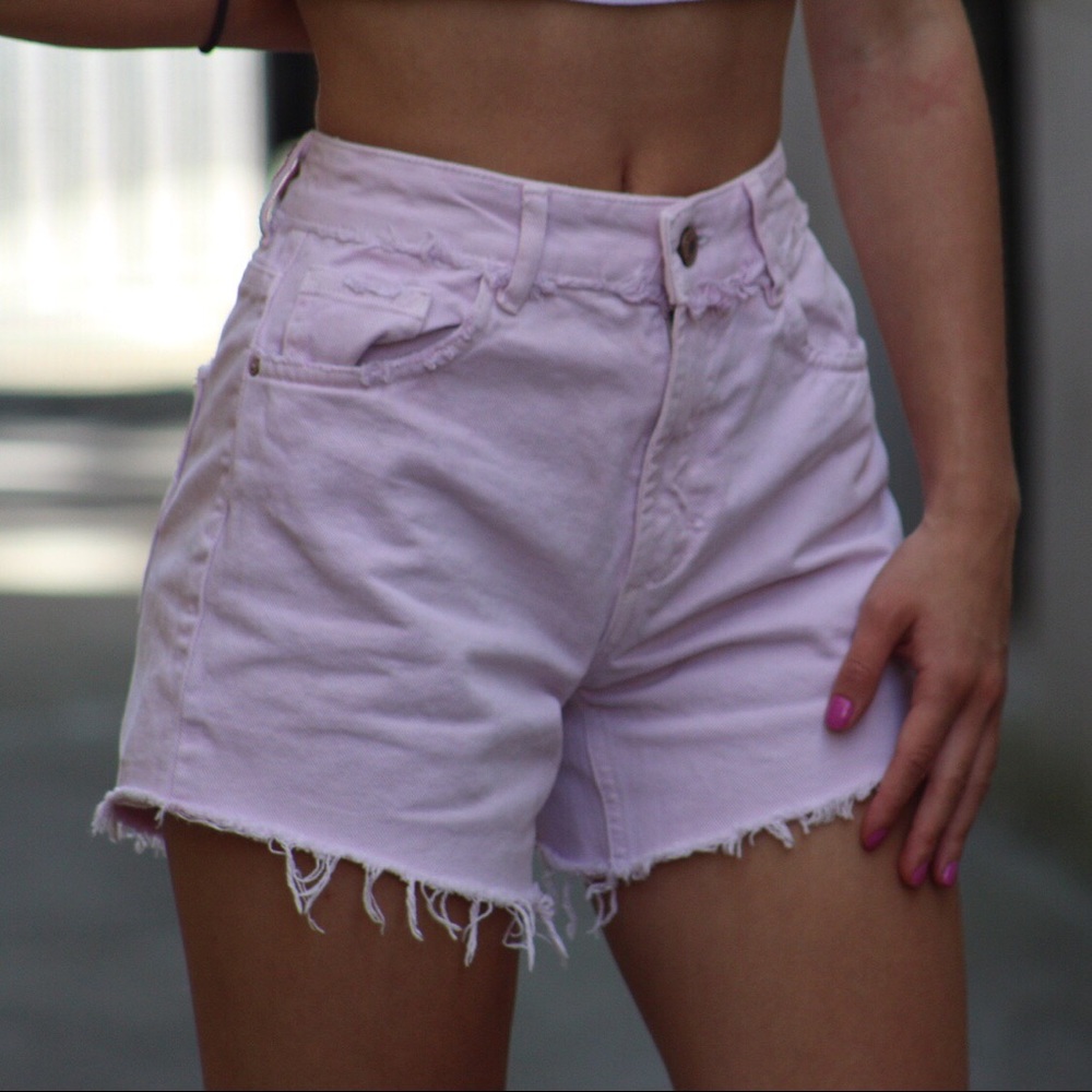 Baby pink Zara cutoff shorts sz24/25